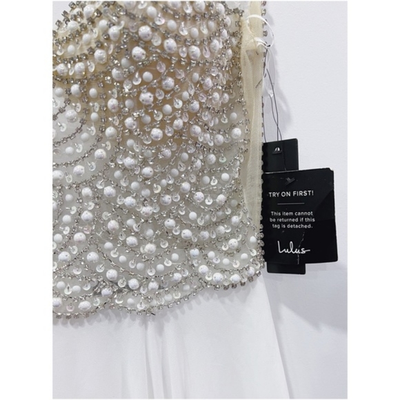 LULUS TRUE LOVE WHITE BEADED RHINESTONE MAXI DRESS SZ US2 - BNWT - Picture 7 of 7